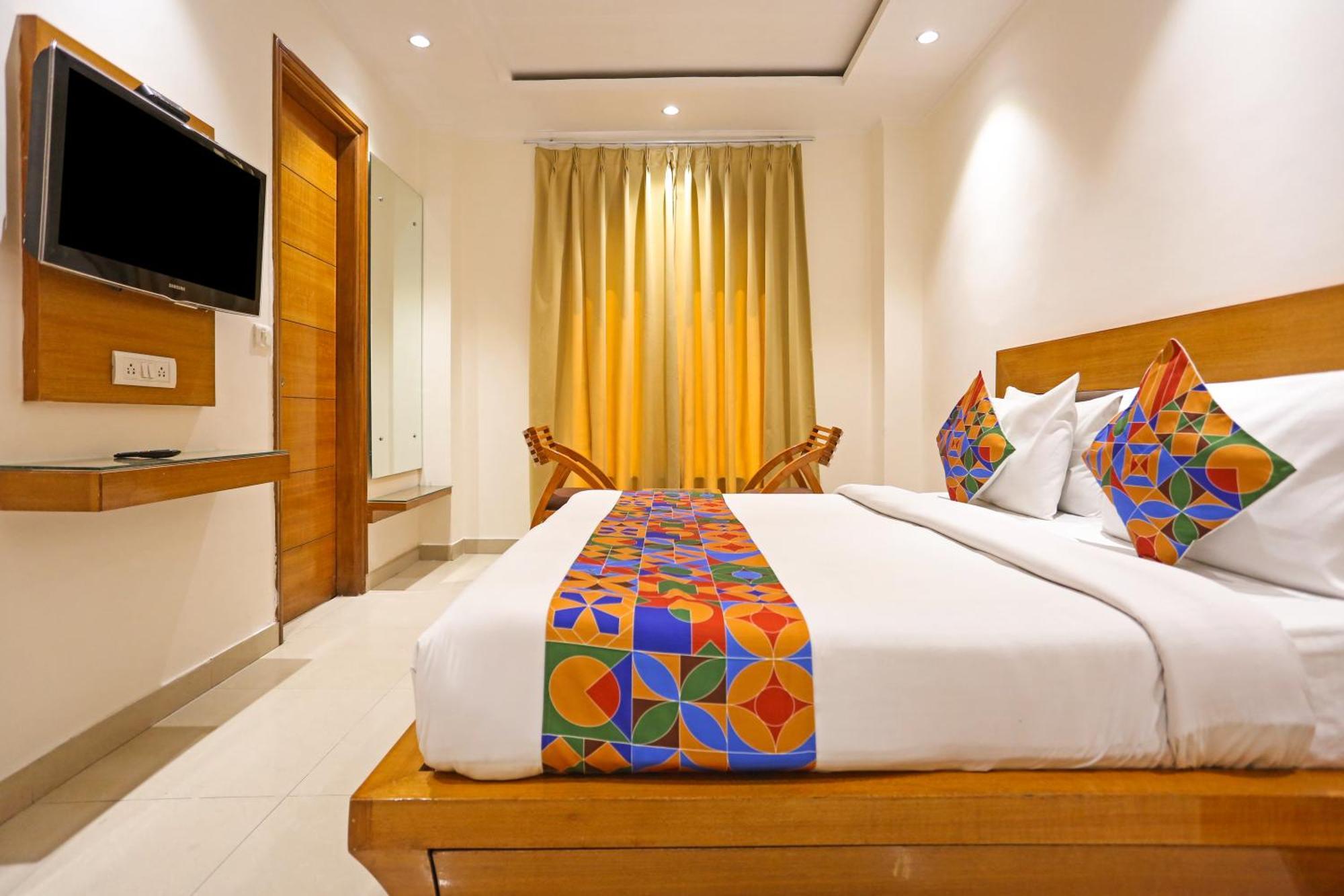 Hotel Fortuner, Karol Bagh, New Delhi Dış mekan fotoğraf